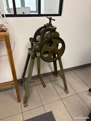 Laminoir de bijouterie joliot