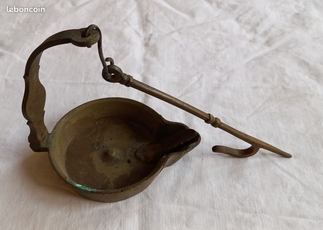 Lampe a l'huile vintage en laiton
