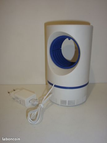 Lampe antimoustique USB à 6 LEDs UV Ø 10.3 x H 17.5 cm avec adaptateur secteur amovible