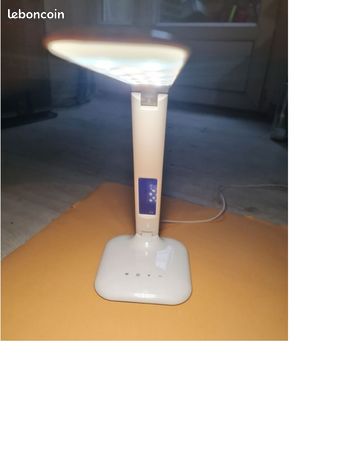 Lampe de bureau IKEA