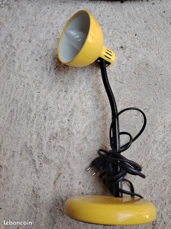 Lampe de bureau jaune