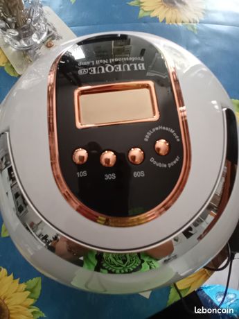 Lampe UV gel professionnelle