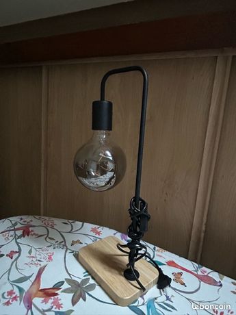 Lampe de bureau bois et noire