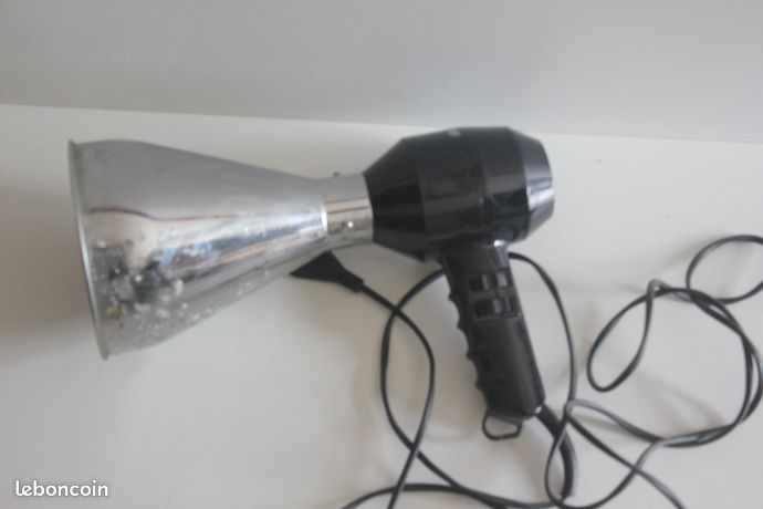 La e matériel de chambre noire la a 300
