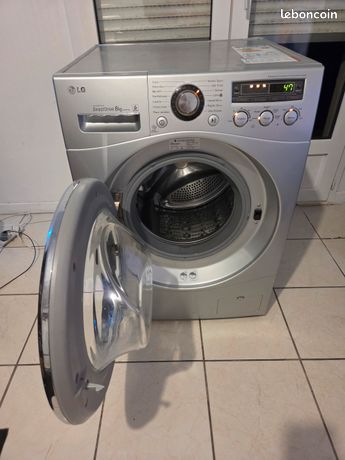 Lave linge gris clair LG 8kg DirectDrive A+++