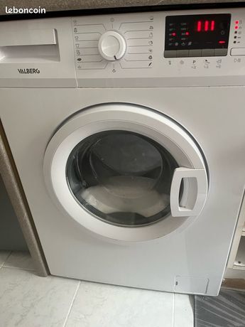 Lave-linge hublot 8 kg VALBERG WF 8/12 C W205T
