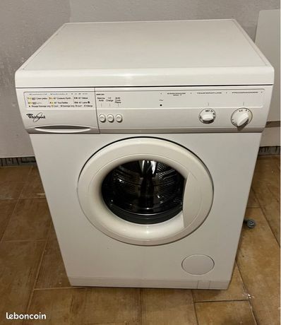 Lave linge hublot Whirlpool