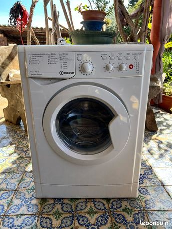 Lave Linge Indesit iwdc6125 - avec sèche linge intégré - marche parfaitement