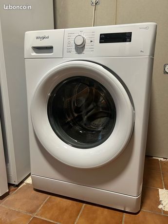Lave-linge/Machine à laver - 8 kg WHIRLPOOL
