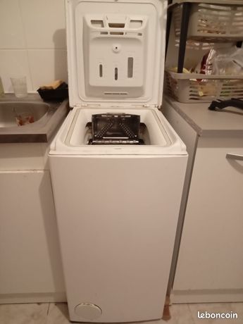 Lave-linge Whirlpool 6th Sense 6 kg 1200 tr/min A+++ ouverture par le dessus URGENT retrait avant lun. 20/10