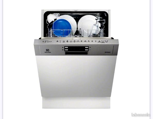 Lave vaiselle Electrolux ESI511LOX