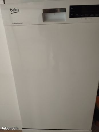 Lave vaisselle 11 couverts BEKO DFS28120W