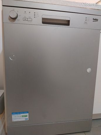 Lave vaisselle Beko - A réparer