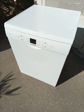 Lave vaisselle Bosch 14 couverts A+++
