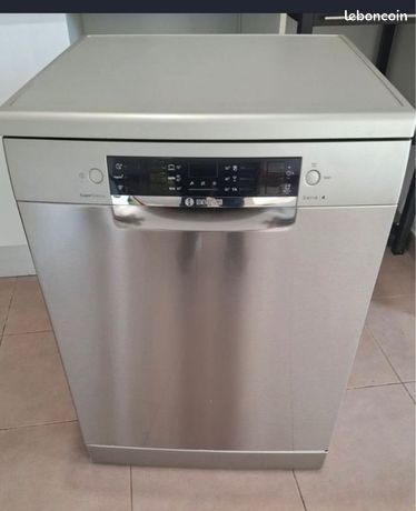 Lave-vaisselle Bosch Série 4 - Super Silence - Très bon état