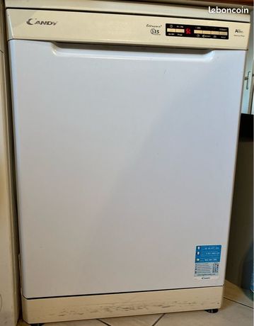Lave vaisselle candy