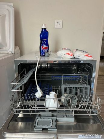 Lave-vaisselle compact Proline CDW 49N