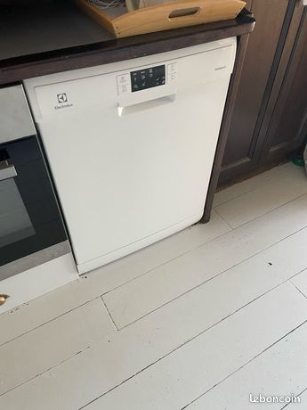 Lave vaisselle Electrolux 60cm