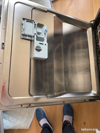 Lave vaisselle encastré