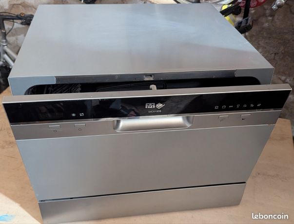 Lave-vaisselle FAR LVC515DS : le petit électroménager qui a du caractère