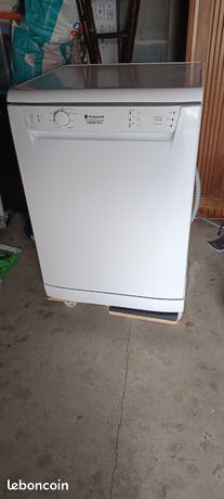 Lave-vaisselle Hotpoint Ariston général (corps de chauffe HS)