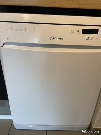 Lave vaisselle Indesit