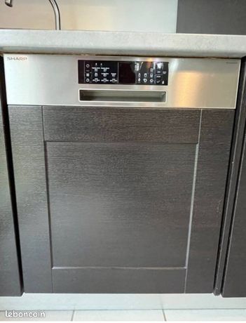 Lave vaisselle intégrable Sharp