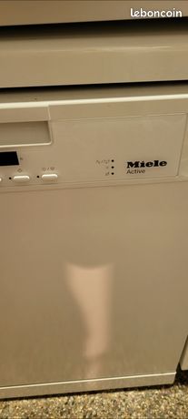 Lave Vaisselle Miele 12 couverts TBE