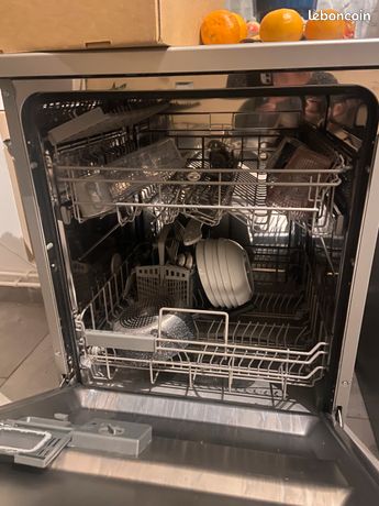 Lavé vaisselle schneider