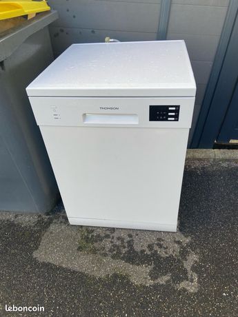 Lave vaisselle Thomson à réparer