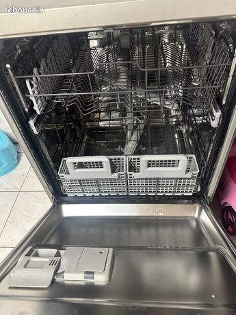 Lave vaisselle Whirlpool