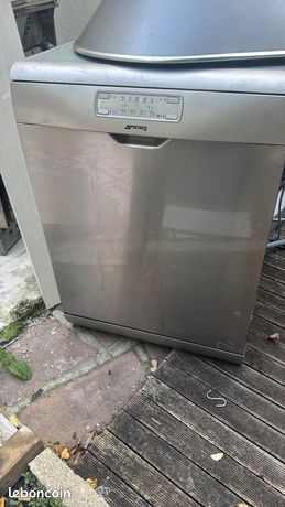 Lave la vaisselle smeg