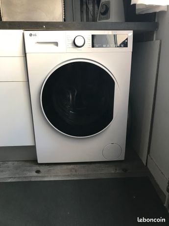 Lave linge hublot LG F82D13WHS