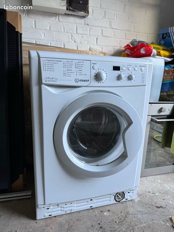 Lave linge Indesit