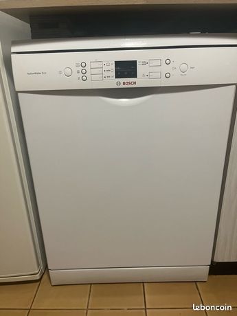 Lave vaisselle Bosh activewater eco
