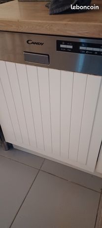 Lave vaisselle candy semi integrable