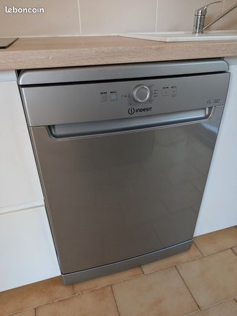 Lave vaisselle INDESIT DFE 1B19 X