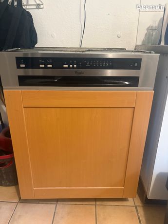 Lave vaisselle Whirpool encastrable en