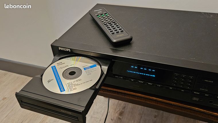 Lecteur CD vintage Philips CD618 entièrement révisé
