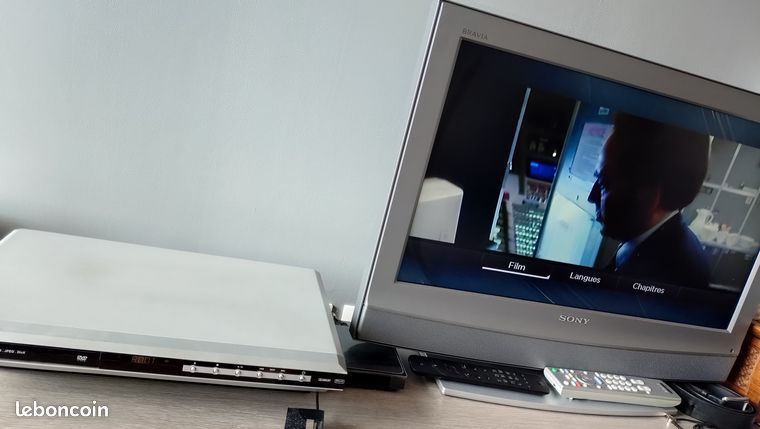 Lecteur de DVD CD MP3 CD-R CD-RW JPEG DivX Hoer H078