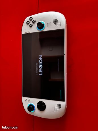 Lenovo Legion Go S 8ARP1 - Console Gaming Écran 8" WUXGA 120Hz AMD Ryzen Z2 Go 32Go RAM 1To SSD AMD Radeon Graphique Windows 11 Home - Blanc