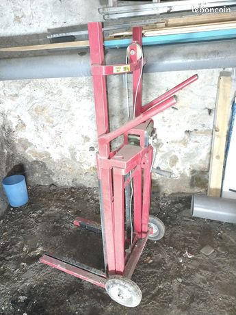 Lève chauffe eau virax 150Kg avec réhausse