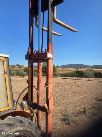 Lève palette tracteur