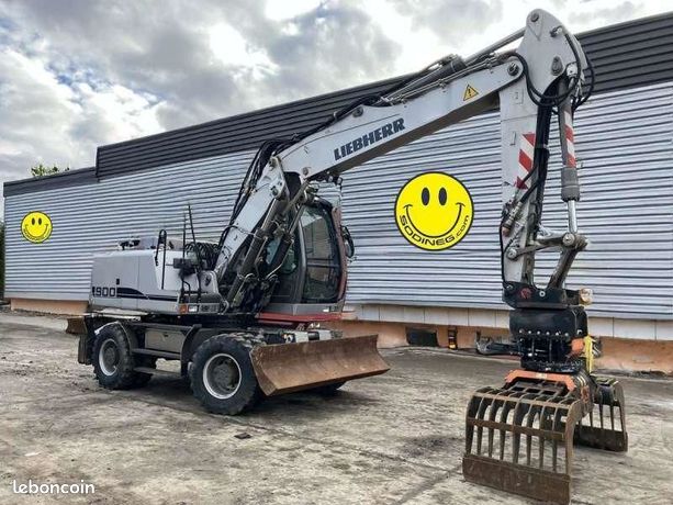 Liebherr A900 LITRONIC