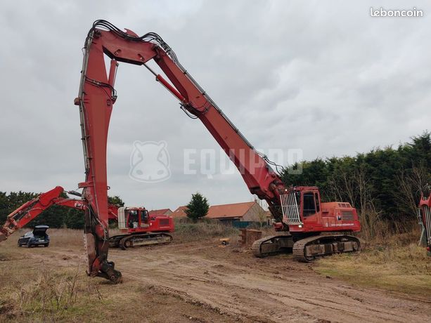 Liebherr R 954 B with long demolition boom (28m),