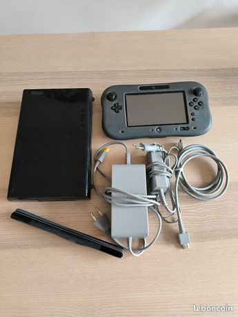 Lire l'annonce pour réduction - Console Wii U (sans boîte)