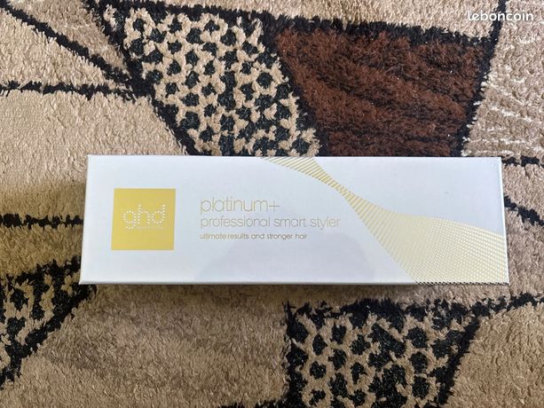 Lisseur professionnel et intelligent GHD Platinum+ Styler non utilisé et non ouvert