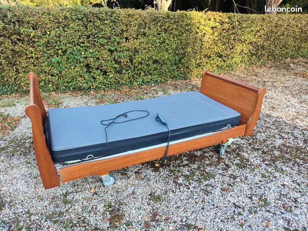 Lit médicalisé électrique