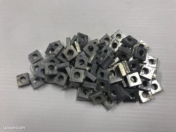 100 écrous glissières M6