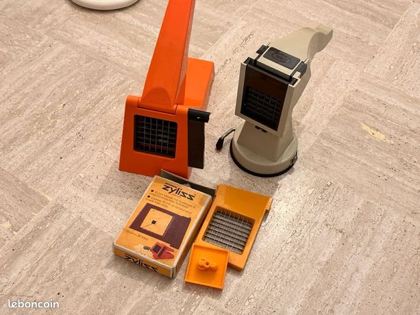 2 Coupes frites vintage Zyliss et MOFP années 70